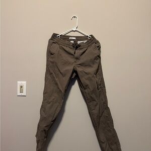 Sonoma Men's Tan Chinos
